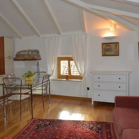 Boscarin Apartment *